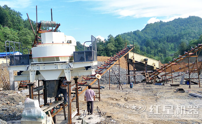 時(shí)產(chǎn)50-60噸建筑垃圾沖擊式破碎機(jī)哪里便宜？河南廠家有推薦嗎？