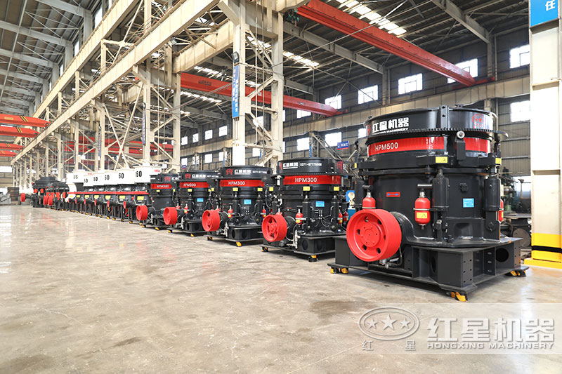 圓錐破型號(hào)多，PYD2200型更受歡迎